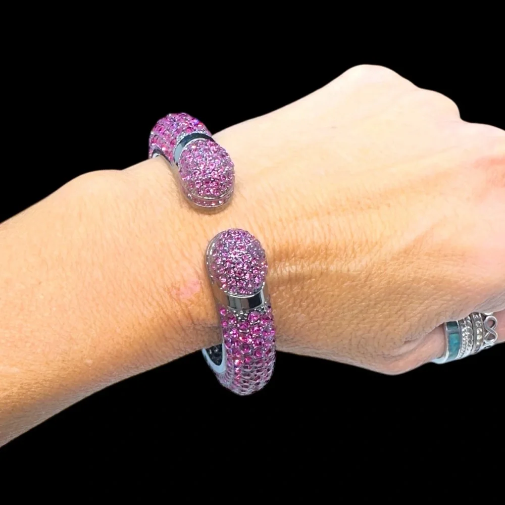 Vintage Joan Boyce "Kissable" Fuchsia/Pink Pave Crystal Cuff Bracelet - Picture 12 of 14